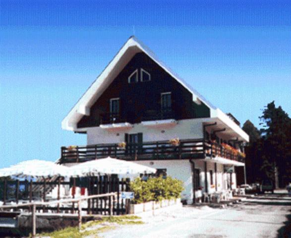 Albergo Casa Della Neve Stresa Luaran gambar